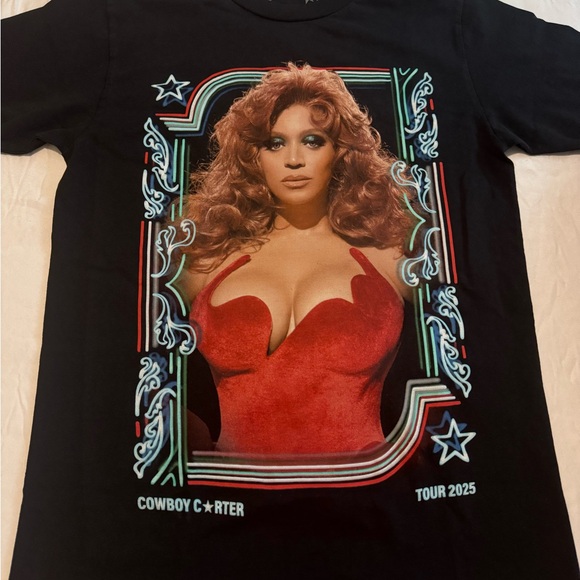Beyonce cowboy carter tour merchandise Las Vegas exclusive size small - Picture 3 of 4